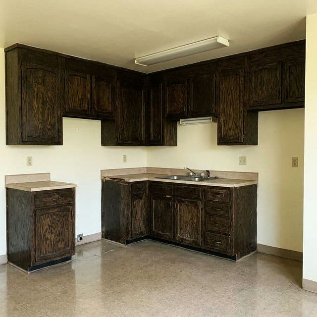 Before painting: Kitchen and Furniture Sprayed Finish in Canning Town in Canning Town, London